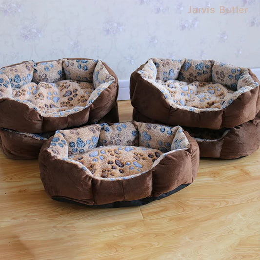 "Soft Plush Pet Bed - Warm Sofa-Style Kennel for Small Dogs & Cats"