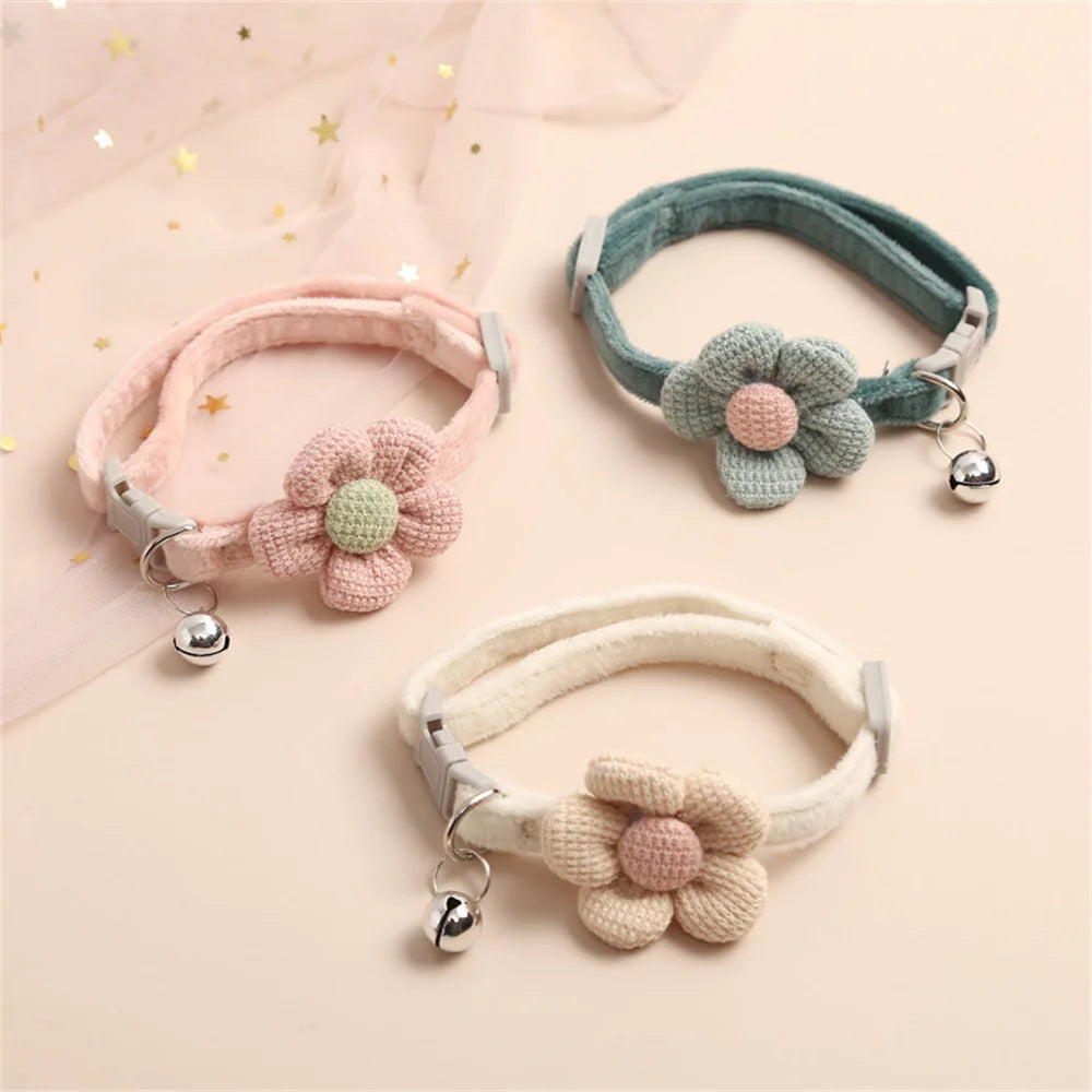 "Multicolor Cat Collar with Flower & Bell - Cute Adjustable Cartoon Design for Cats & Small Dogs"